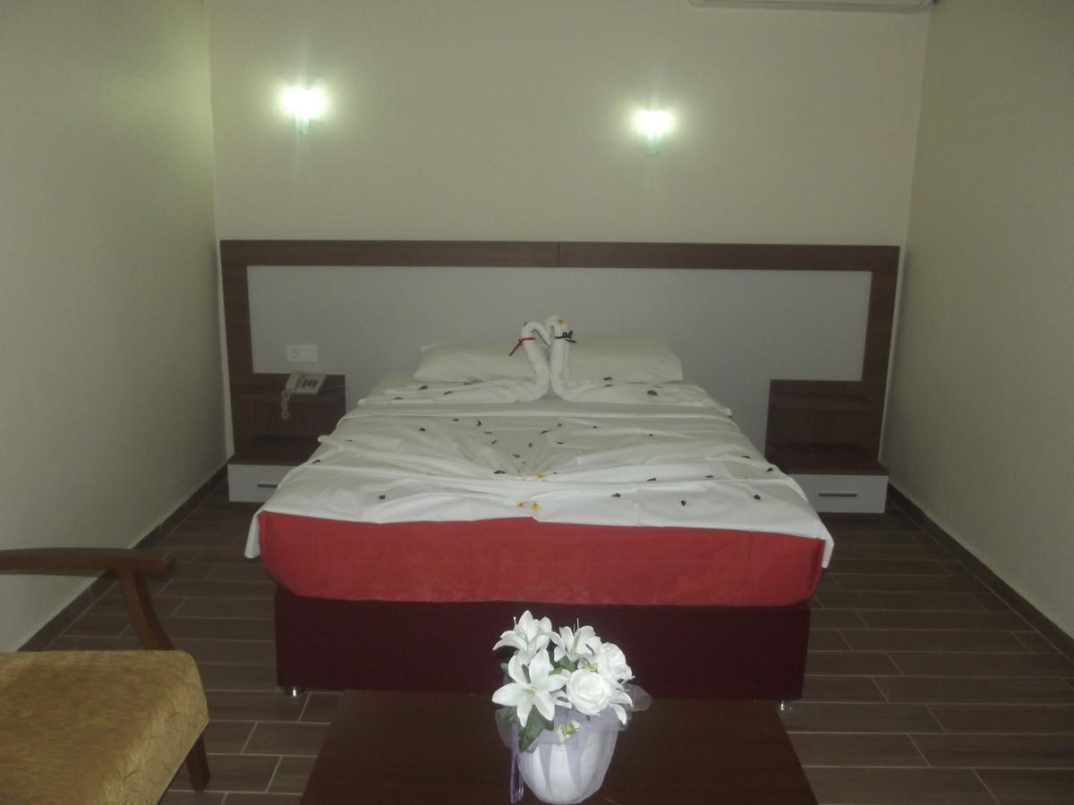 Selcuk Uygulama Oteli̇ Экстерьер фото